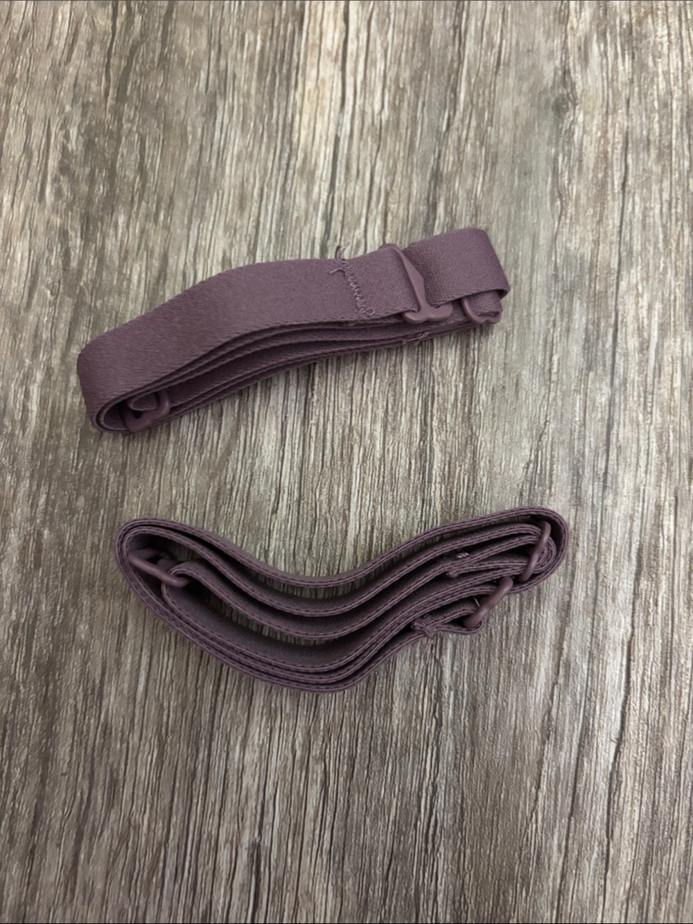 SKIMS STRAPLESS BRA - Picture 4 of 7
